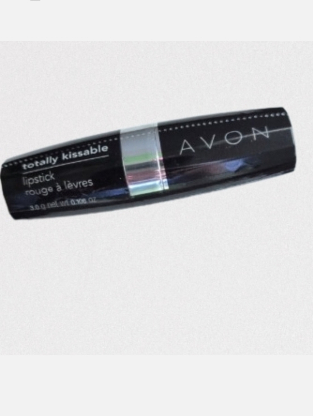 New Avon Totally Kissable Lipstick Loving Lilac in Black Case